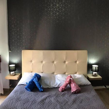Urban Apartment In Heraklion Center Екстериор снимка