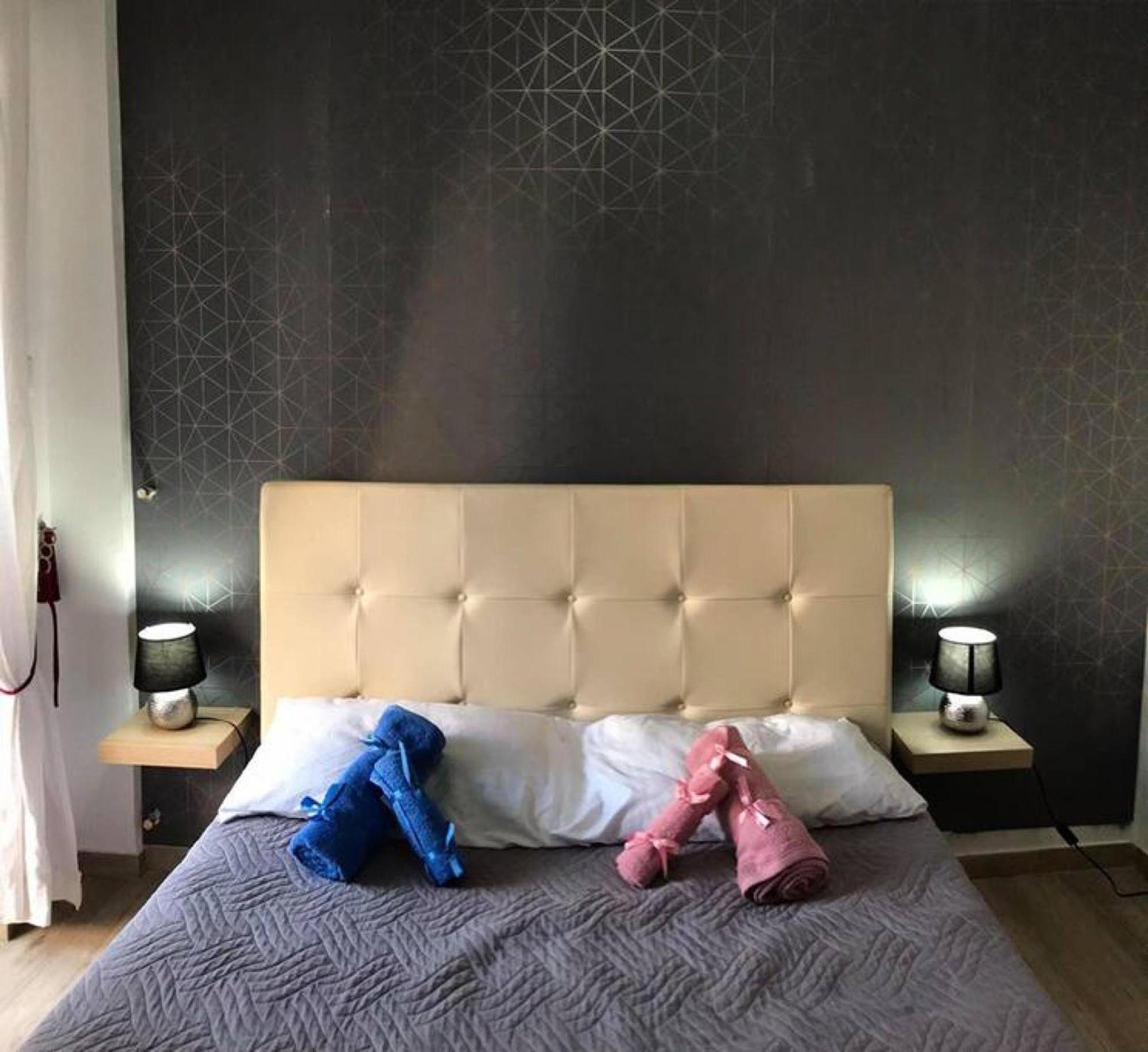 Urban Apartment In Heraklion Center Екстериор снимка