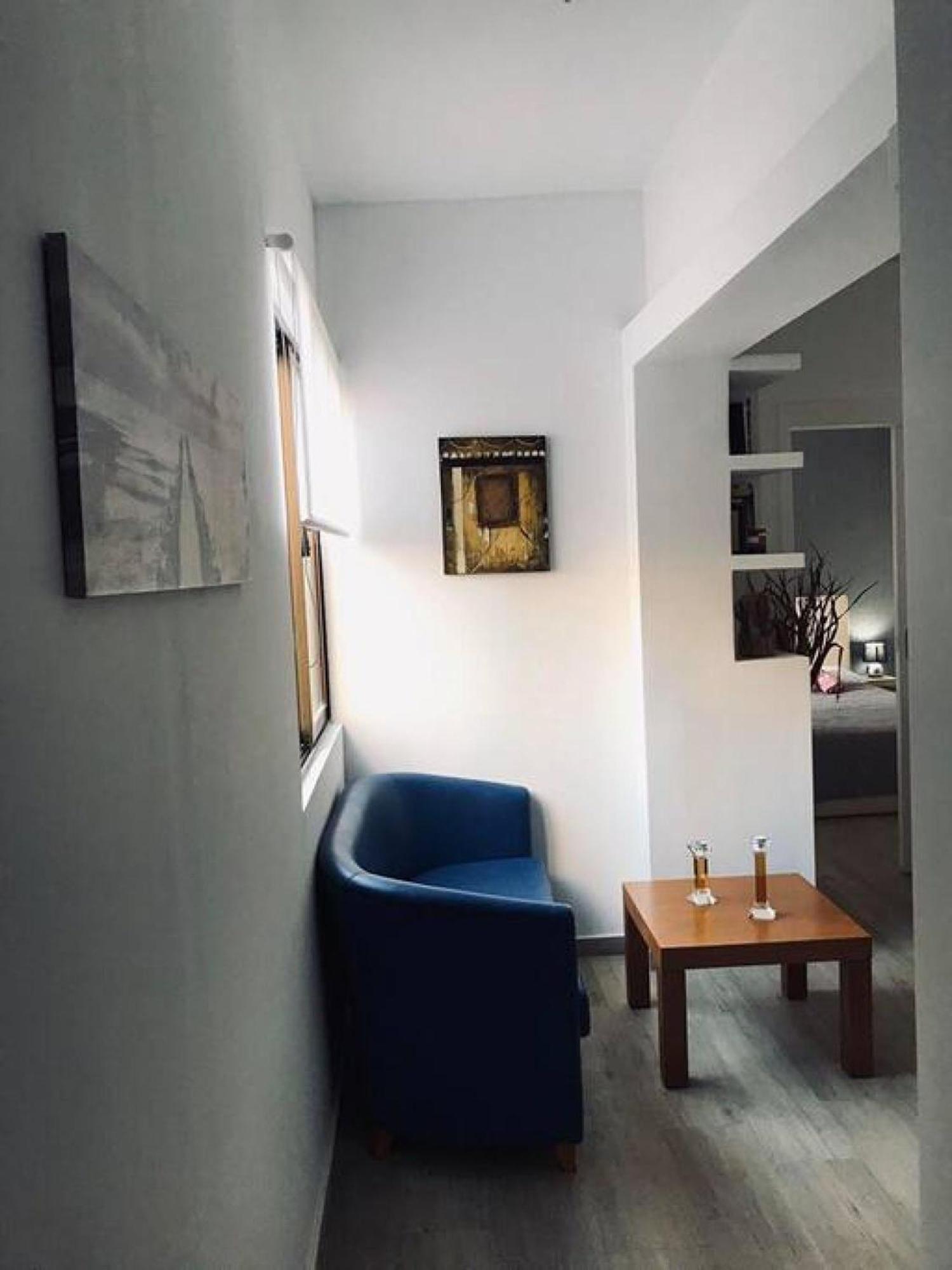 Urban Apartment In Heraklion Center Екстериор снимка