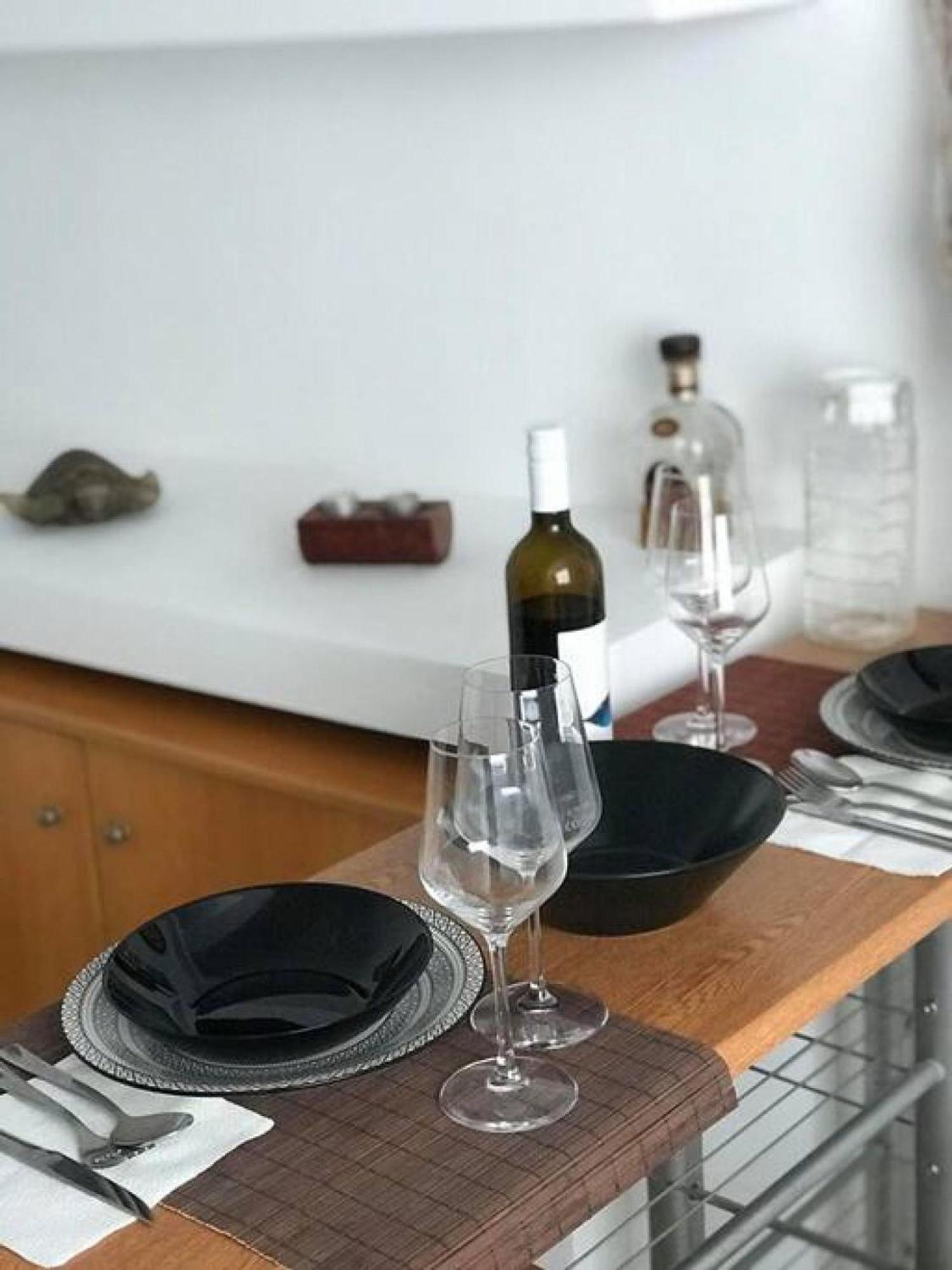 Urban Apartment In Heraklion Center Екстериор снимка